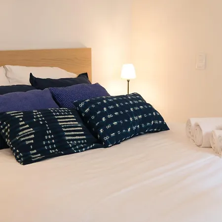 Promenade Du Cours Furnished Flat